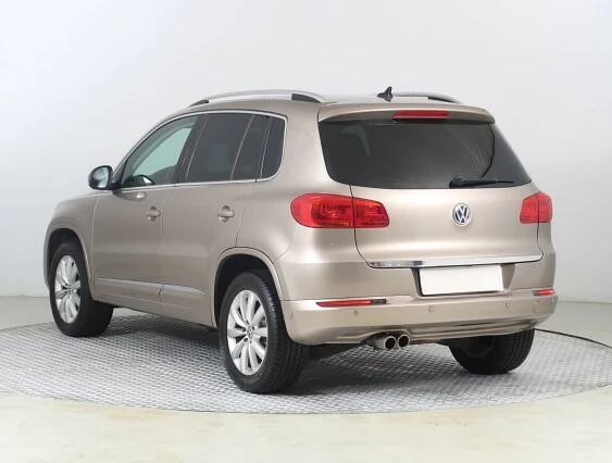Volkswagen Tiguan (2012) Sport&Style 2.0 TDI, 4X4 - náhled 4