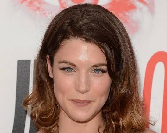 Lucy Griffiths fotky