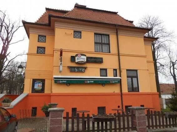 Restaurace a penzion Maryša - Obec Těšany