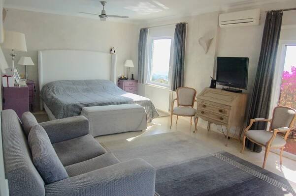 Villa Oscar – Benalmadena Pueblo – FloraHome