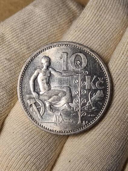 Mince ČSR 1918 - 1939 č. 11) Desetikoruna - 10Kč Rok 1932 - Numismatika