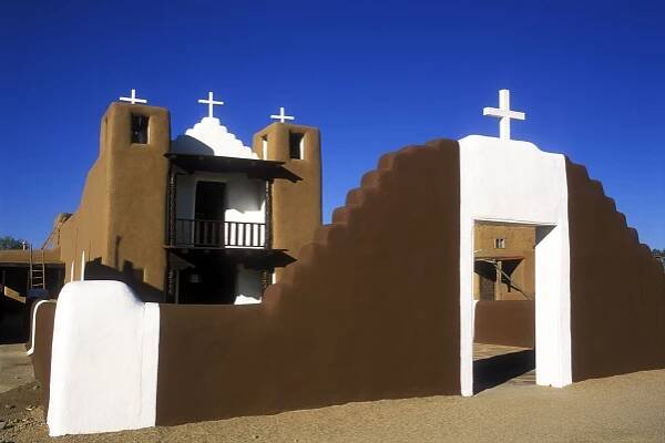 USA,New Mexico,Taos Pueblo, San Geronimo Chapel,adobe style church. Alamy #A6CJW5