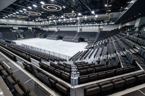 Obrazem: Rekordy tu trhá hokej i Metallica. O2 arena funguje 20 let, takto vznikala