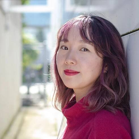 Luna Yi Lin - Counseling and Art Therapy