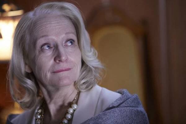 Orphan Black - Ease for Idle Millionaires - Z filmu - Rosemary Dunsmore