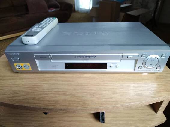 Sony videopřehrávač VHS
