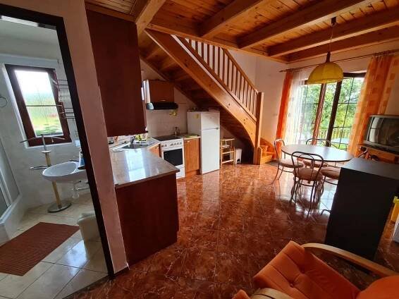 Mezonetový Apartmán - ApartmanyBlansko.cz - Ubytování Olešná - Okolí Blansko - Moravský kras - Macocha