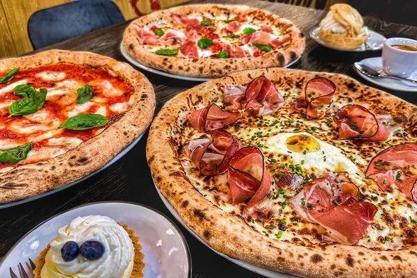Ella's pizza foto 1