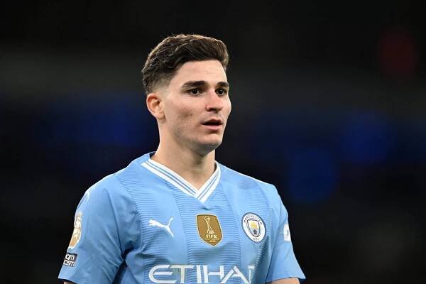 Atletico Madrid agree €95m deal with Manchester City for Julian Alvarez