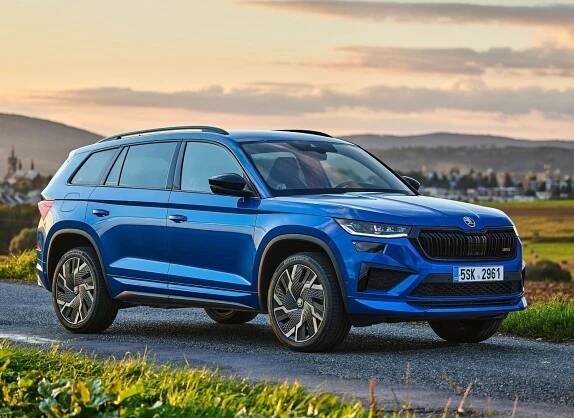 Škoda zdražuje všechna svá auta. U některých jen navýší cenovku, jiná vylepší