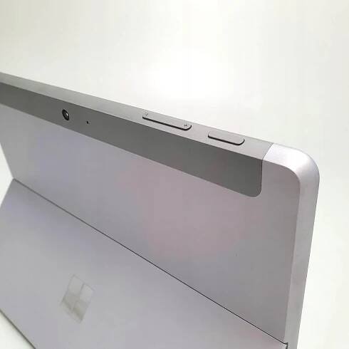 Microsoft Surface GO 1824 Intel 8GB 128GB M.2 IPS 2v1 Win11 YT 4K + DOTYKOVÉ PERO Velikost paměti RAM 8 GB