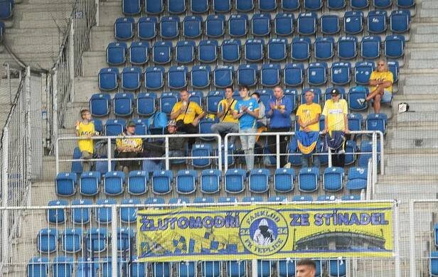Tvrdý trest pro Šumulikoskiho: Deset zápasů na tribuně, pokuta 80 tisíc korun