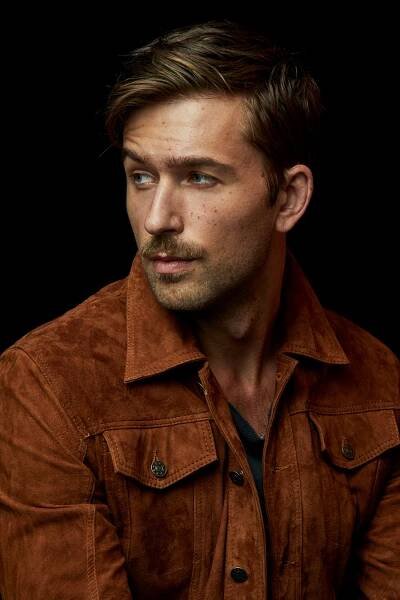 Brandon Sklenar - Actor