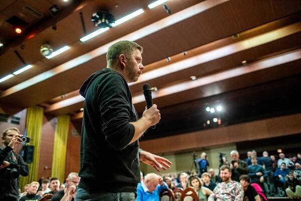 Rakušan v Havířově zakončil své turné debat, ty teď převezmou Nerudová a Farský