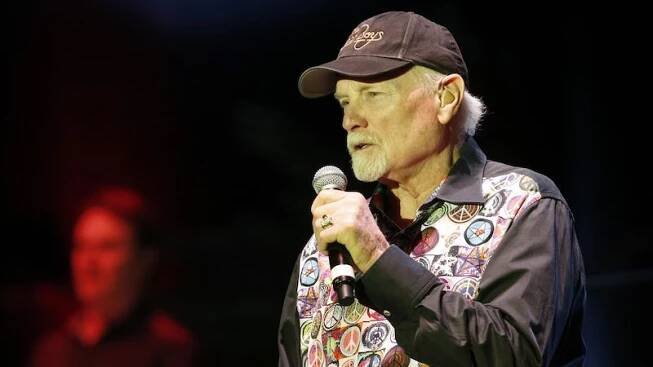 RECENZE: The Beach Boys skladby stejnojmenné kapely zvládají - Novinky