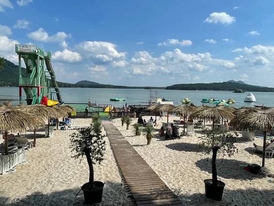 Chatová osada Jachta u Máchova jezera foto 2