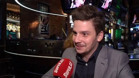 15 let byl jeho druhým tátou Petr Rychlý: Po konci Ordinace přijde o příjem i seriálový Jakub Mázl