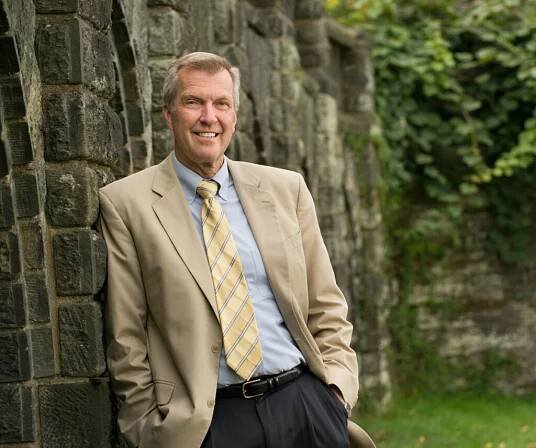 The Chestnut Hill Garden District Fund: We Flower the Avenue