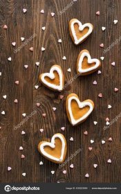 Glazed Heart Shaped Cookies Valentines Day Delicious Homemade Natural Organic — Stock Fotografie © Nastyaofly #635223980