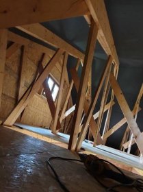 Jak správně zateplit strop bungalovu s pochozí podlahou na půdě? - Diskuzní fórum TZB-info