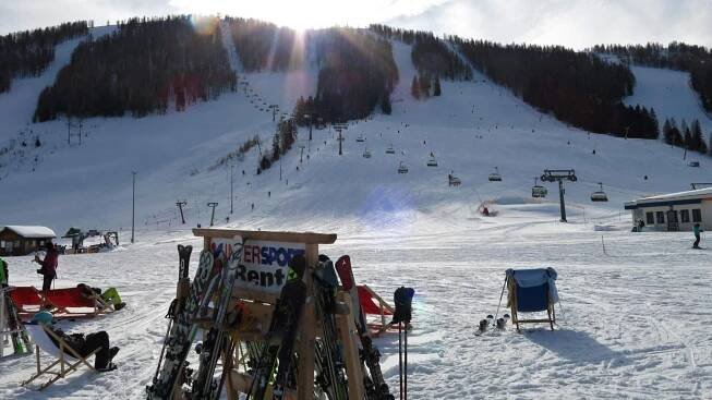 Ski Hinterstoder 2025 průvodce – Proč musíte jet právě sem!