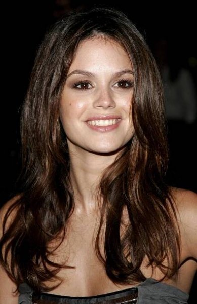 56 Celebrities With Beauty Mark (Moles)