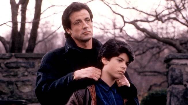 Sylvester Stallone přišel o syna příliš brzy. Zanedbával jsem ho, přiznává s odstupem