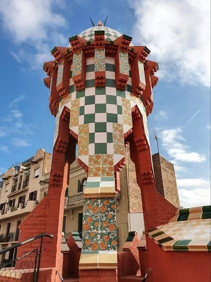 Neo-Mudejar elements on the roof of Casa Vicens