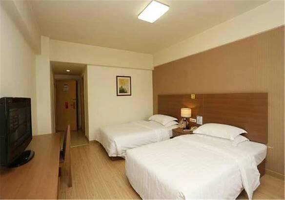 Ane Chain - E Ying Branch Hotel 2*