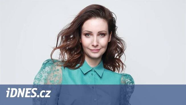Lezení do partnerova telefonu už je minulostí, přiznává Veronika Arichteva - iDNES.cz
