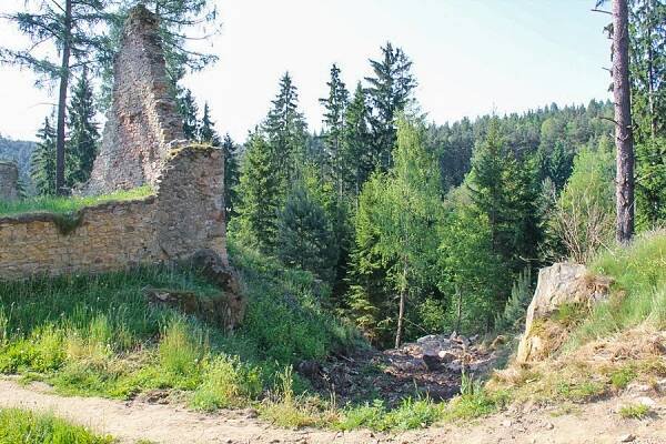 Zřícenina hradu Pořešín - Kaplice, Jižní Čechy | Regiontourist.cz
