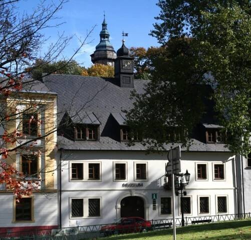 Soubor:Muzeum Horní Slavkov.jpg