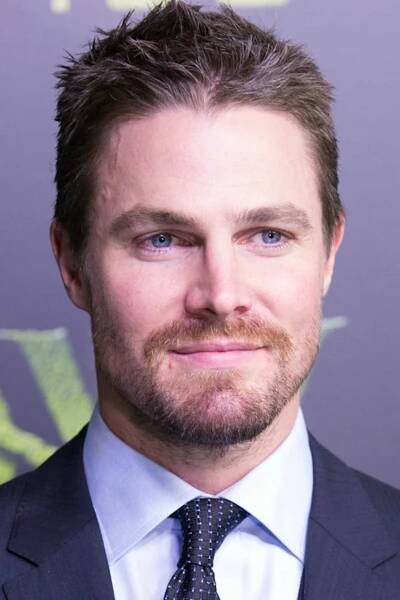 Stephen Amell herec