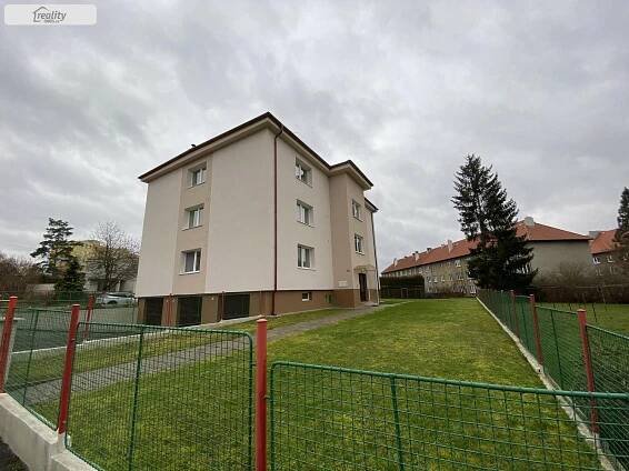 Pronájem Byt 3+1, Na Vinici, Rokycany - Nové Město