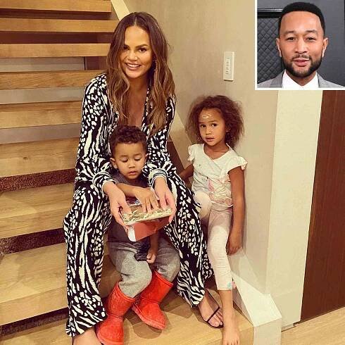 John Legend Says He's 'So, So Grateful' for Chrissy Teigen and Their Children on Thanksgiving