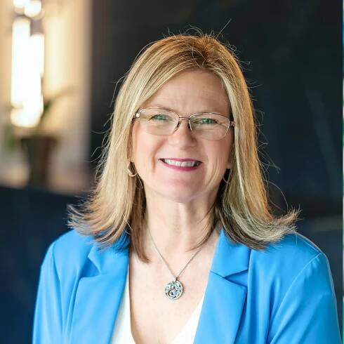 Dana King Owner.zip - 3