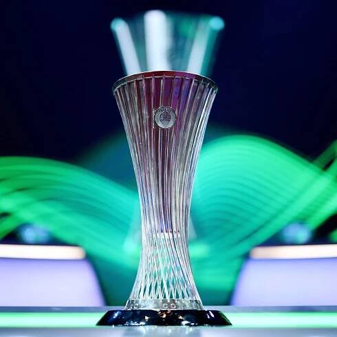 V Praze se uskuteční ve středu 7. června finále Evropské konferenční ligy UEFA • Pestrá Praha