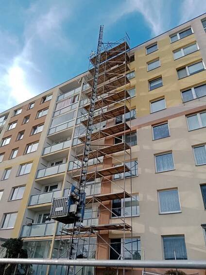 Stavební výtahy a lešení - Pronájem stavebních výtahů a lešení - Praha