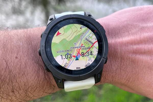 Hodinky ohlásí telefon ztracený při aktivitě. Ukážou jej na mapě a dokážou vás k němu navigovat