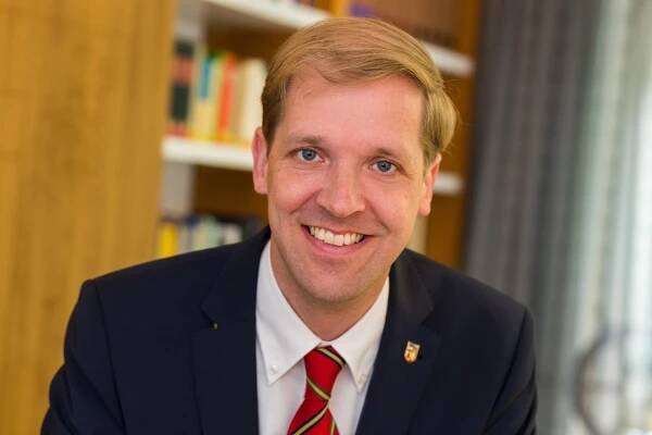 Dr. Christian Schulze Pellengahr
