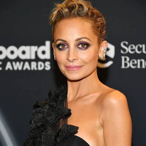 Nicole Richie Wore The Coolest Blue Eye Shadow to Hang Out With Megan Thee Stallion — See Video