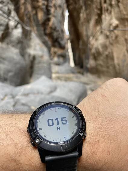 Do Ománu s limitkou H01 a Garmin Fenix 6X | Blog.Helveti.cz