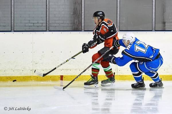HC Česká Lípa – HC Lomnice nad Popelkou 3:5 (1:2,2:0,0:3) – Foto-noviny