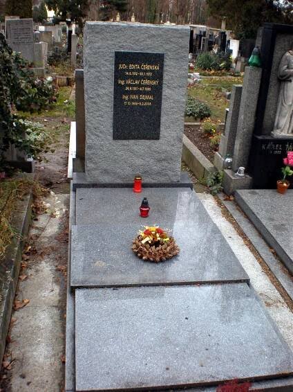 Soubor:Dejmal Ivan Vinohradsky hrbitov 240680.jpg – Wikipedie