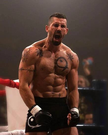 scott adkins physique muscle