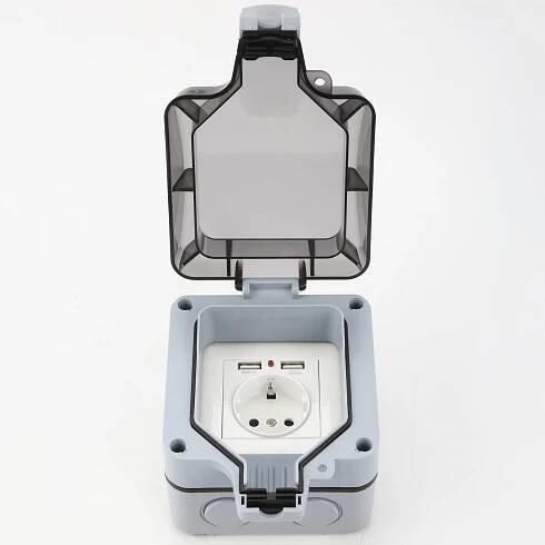 JEDNOTLIVÁ NÁSTĚNNÁ ZÁSUVKA IP66 ZAHRADNÍ VENKOVNÍ VODOTĚSNÁ 230V