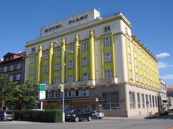 Databáze divadel / Divadelní architektura v Evropě