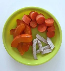 Dětská jídla od 1 roku · Mezi hrnci