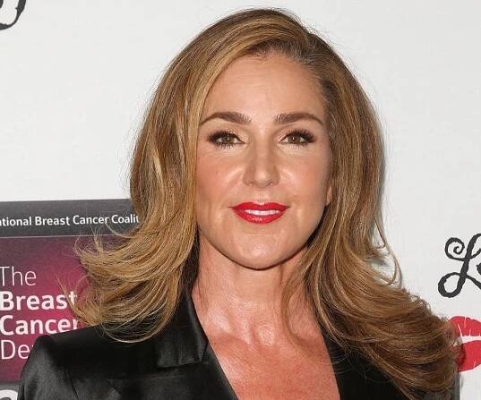 Peri Gilpin Biography - Facts, Childhood, Family Life & Achievements