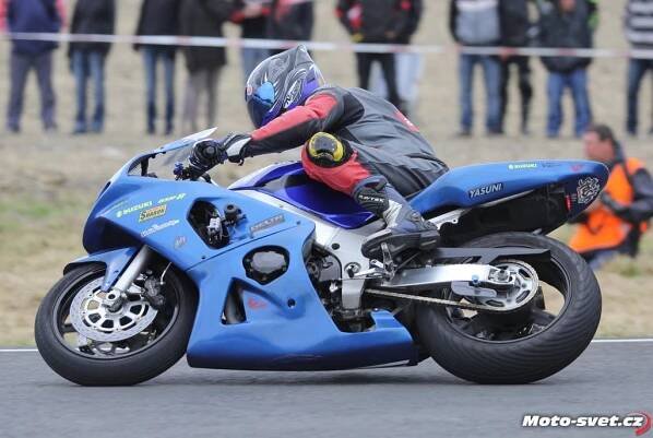 Dymokury 2015: neděle - Moto.cz
